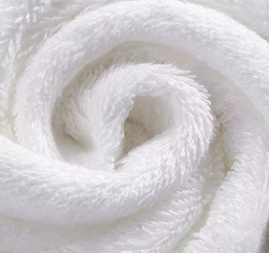 American Comfort Luxury White Hand Towels - 16" x 31.5" (5 lbs / dozen) - American Comfort